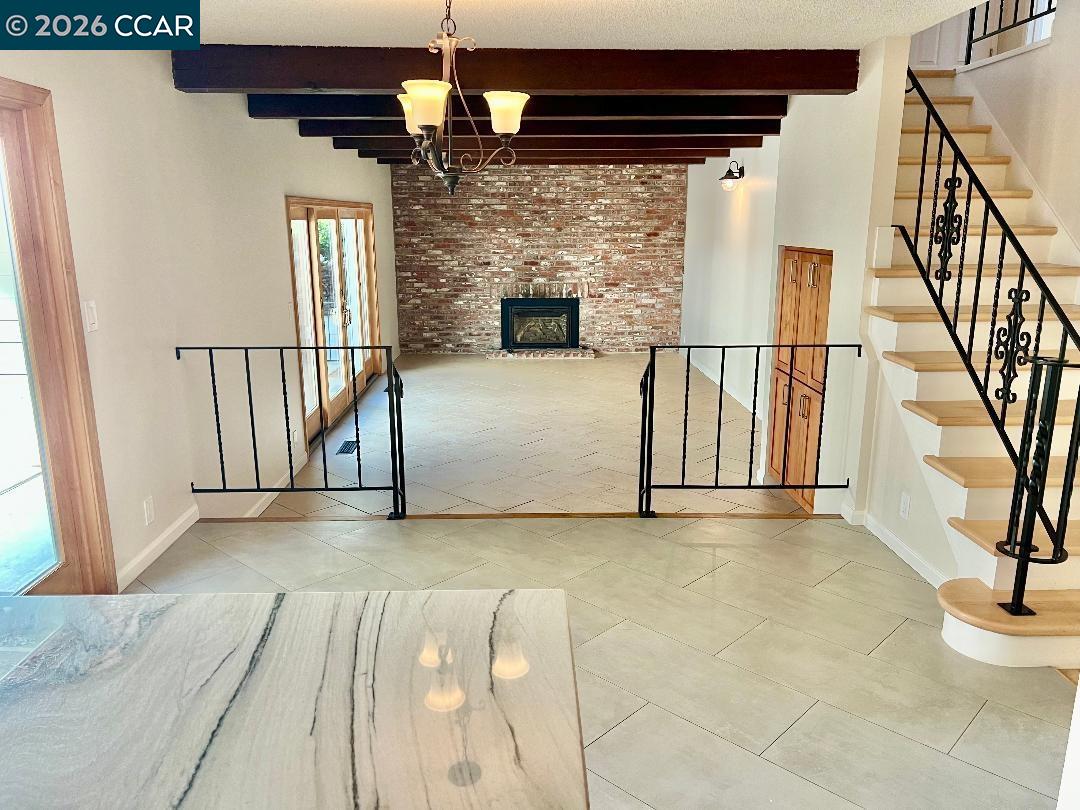 3151 La Playa Ct