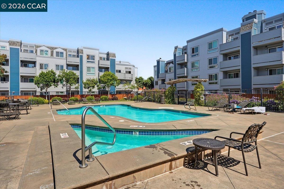 6400 Christie Ave # 2221