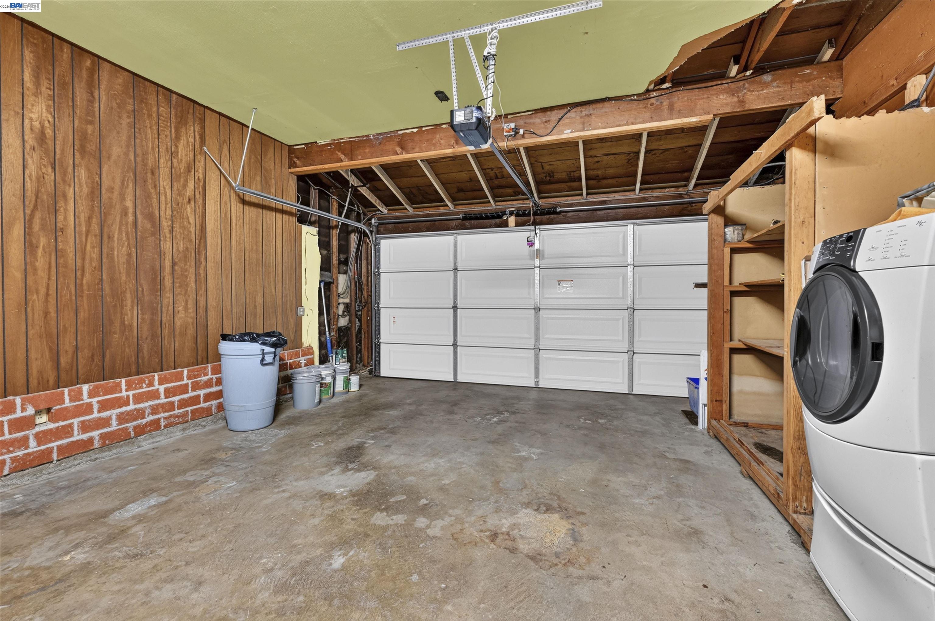 14660 Elm St