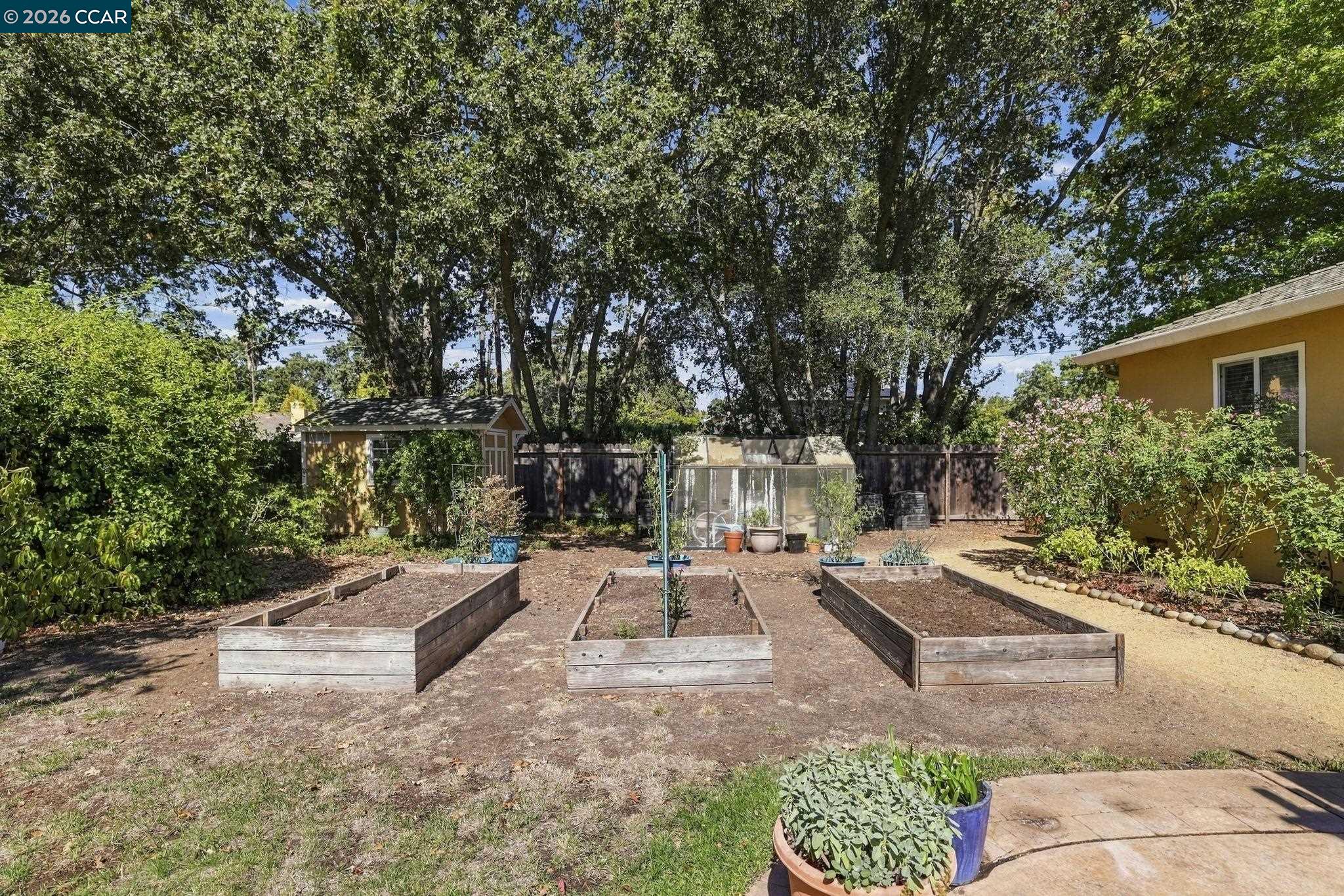 3043 Vessing Rd