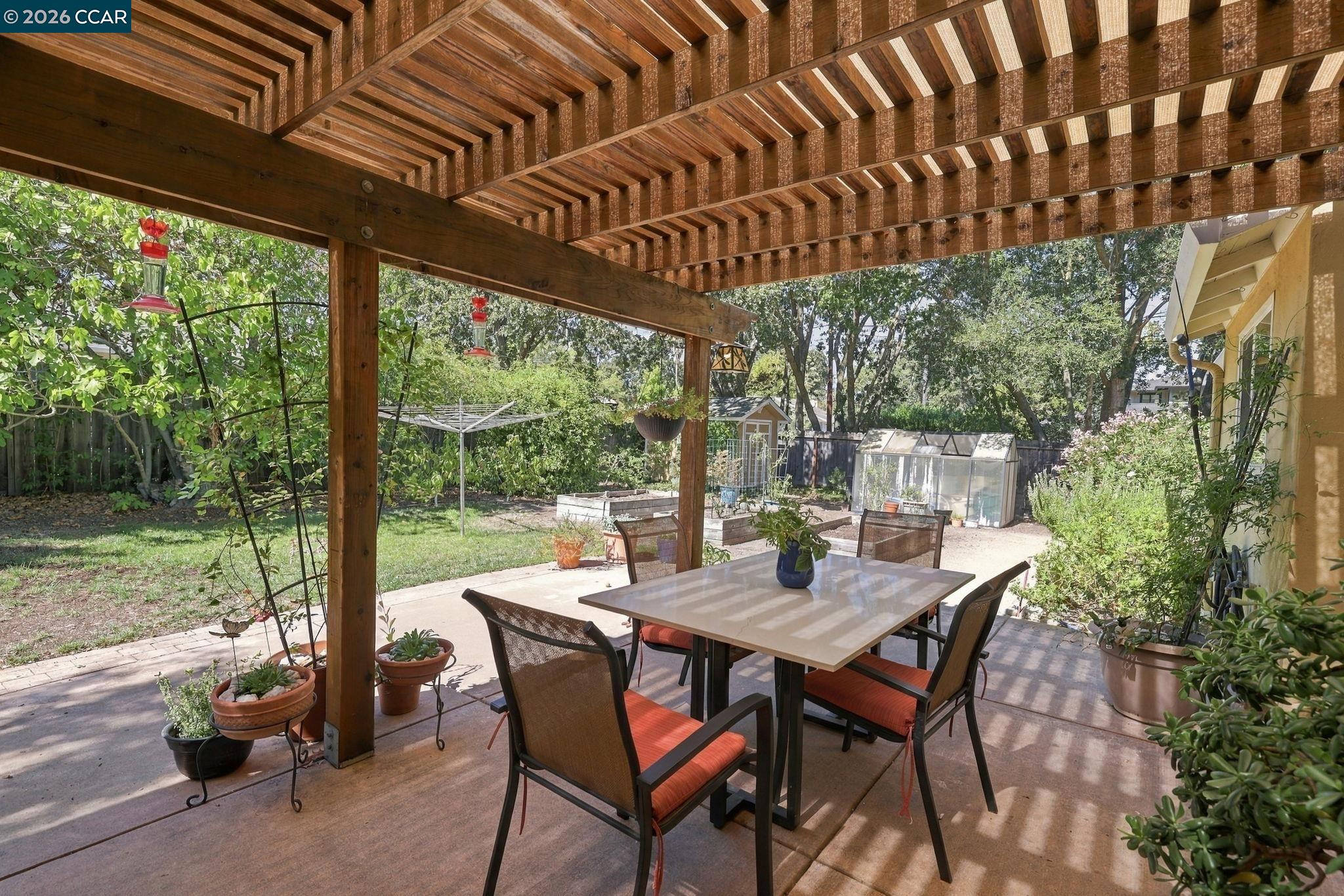 3043 Vessing Rd