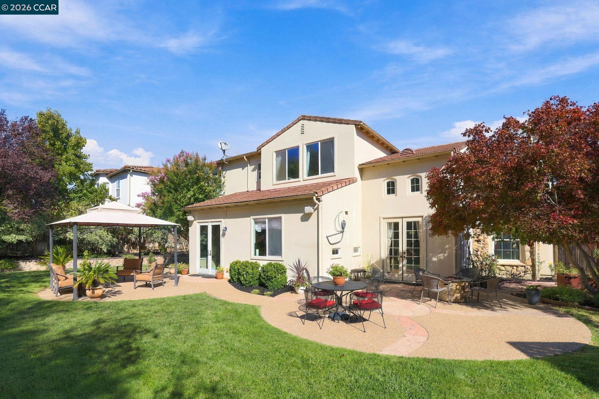 4035 Lilac Ridge Rd