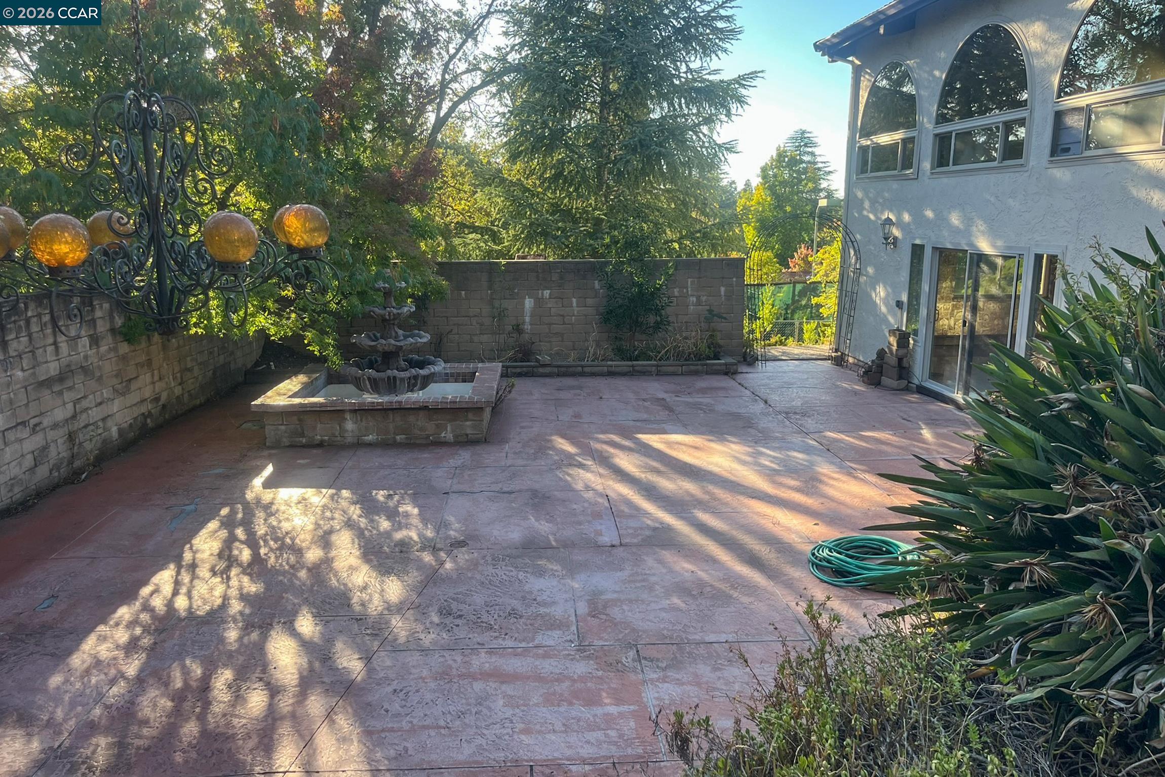 337 Livorna Heights Rd