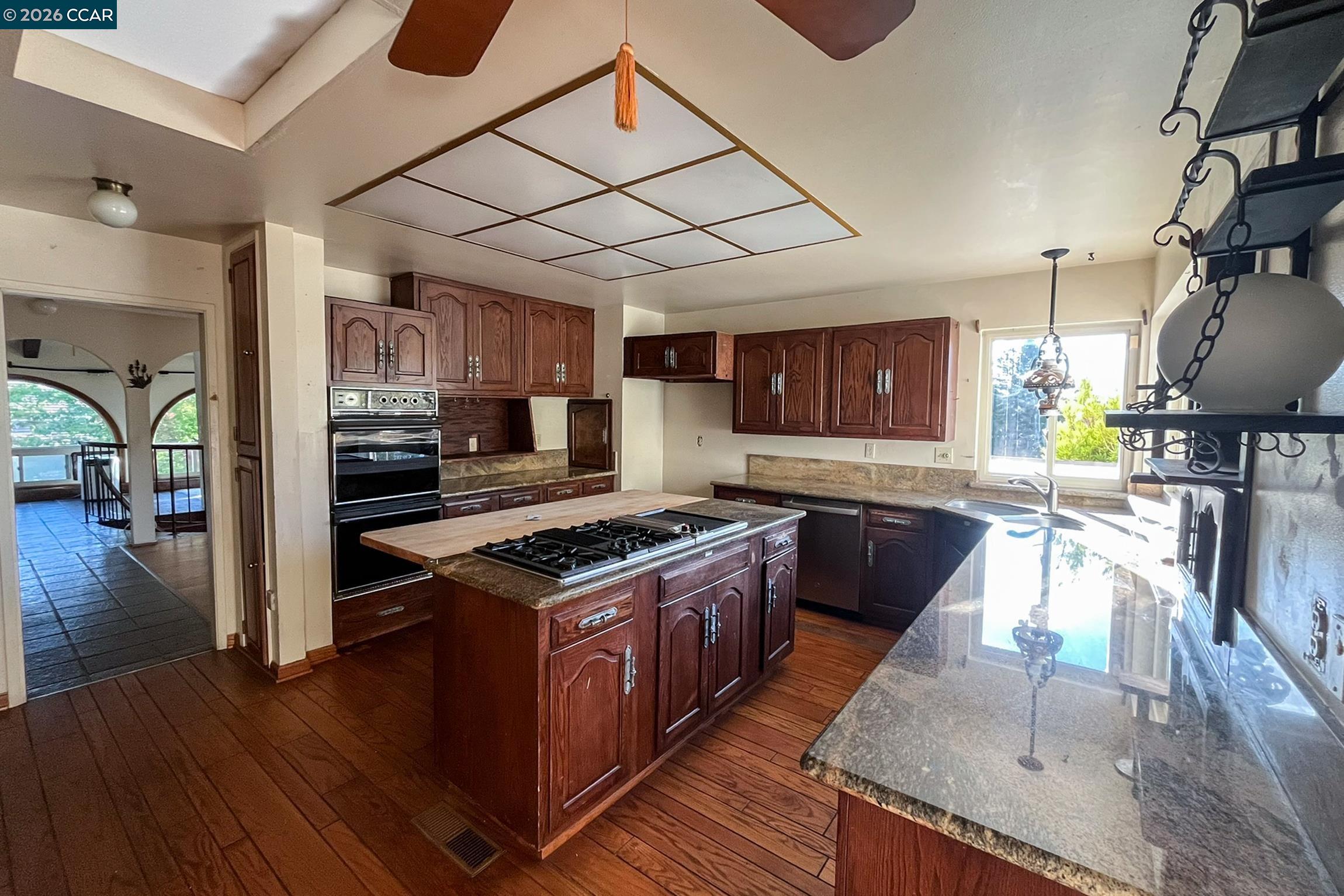 337 Livorna Heights Rd