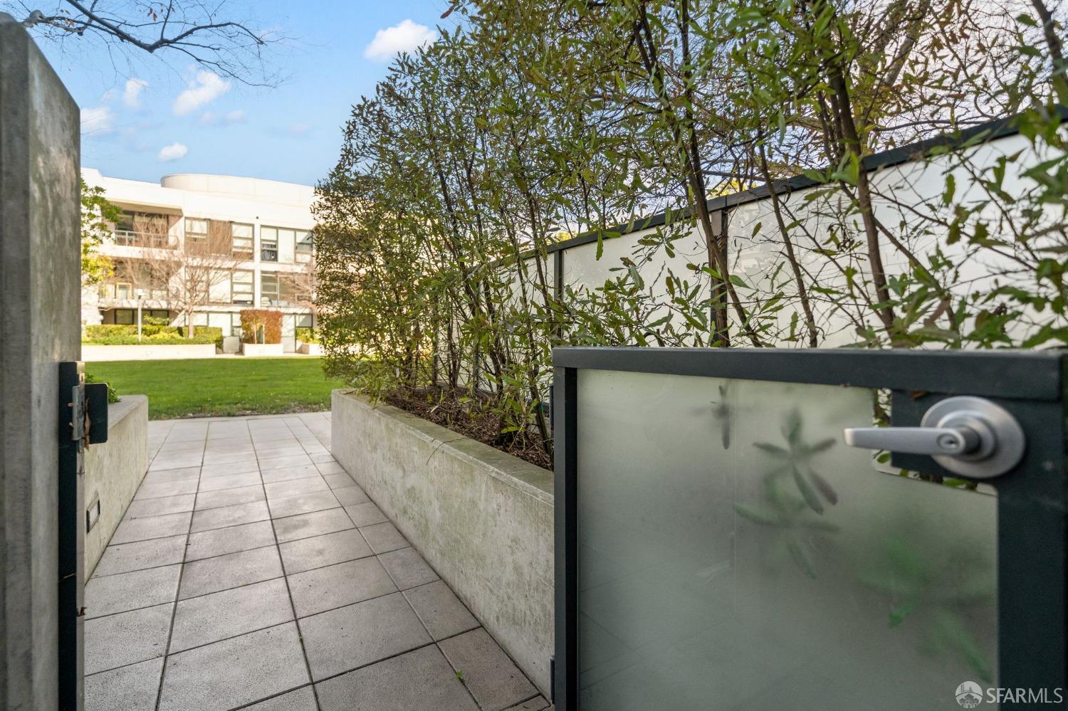 330 N Mission Bay Boulevard # 405