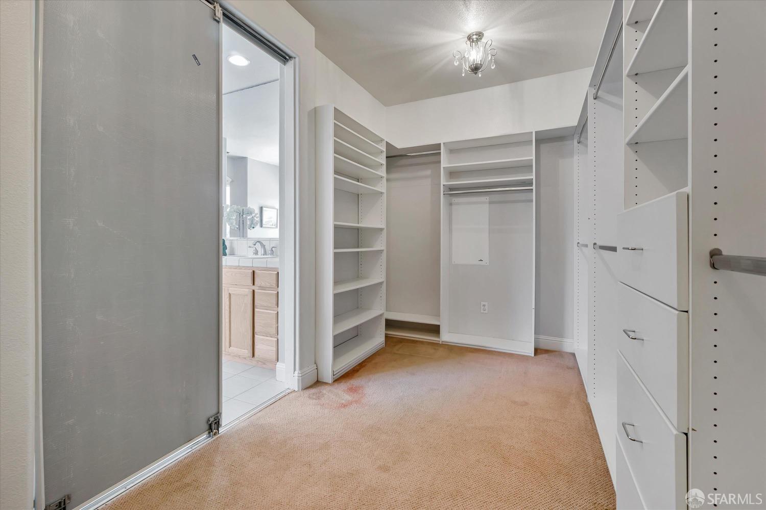 2320 Quartz Way