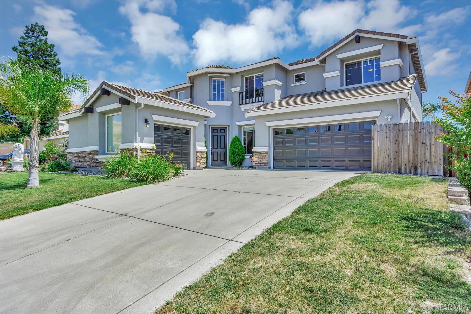 2320 Quartz Way