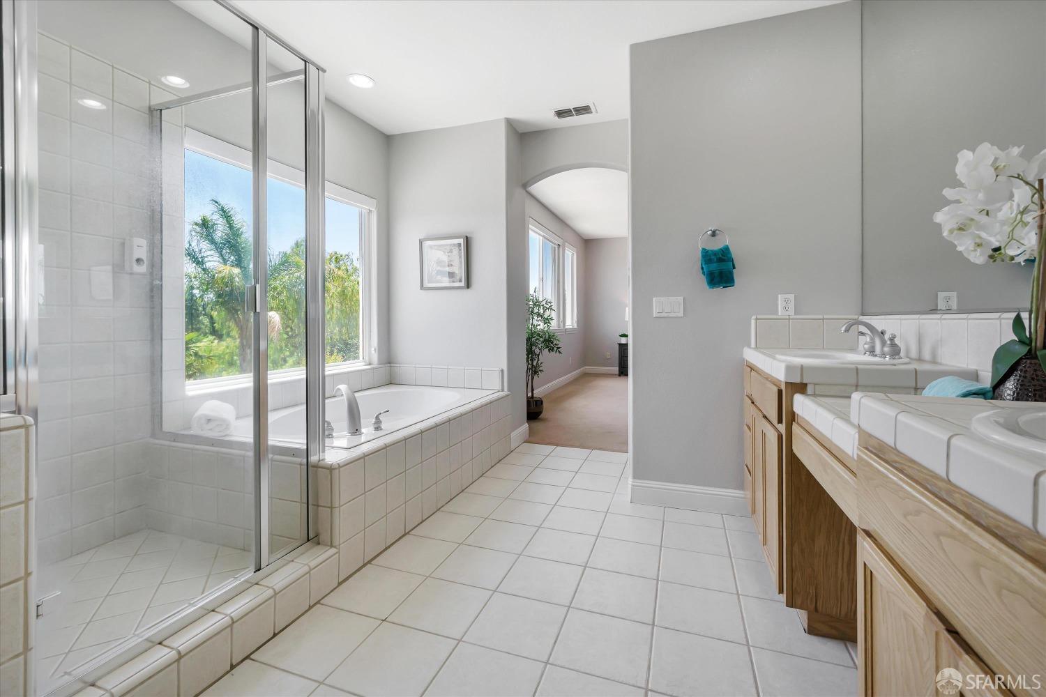 2320 Quartz Way
