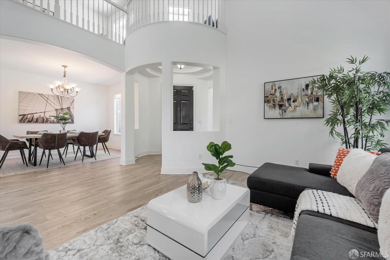 2320 Quartz Way