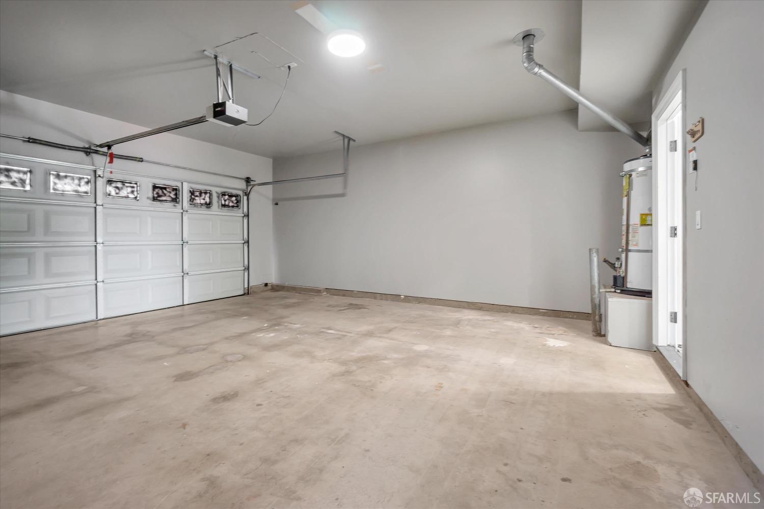 2320 Quartz Way