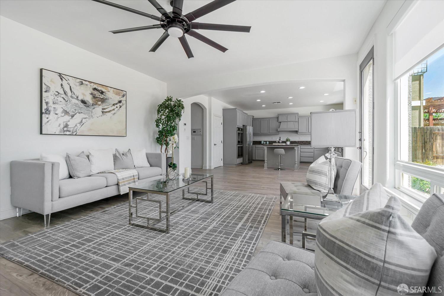 2320 Quartz Way