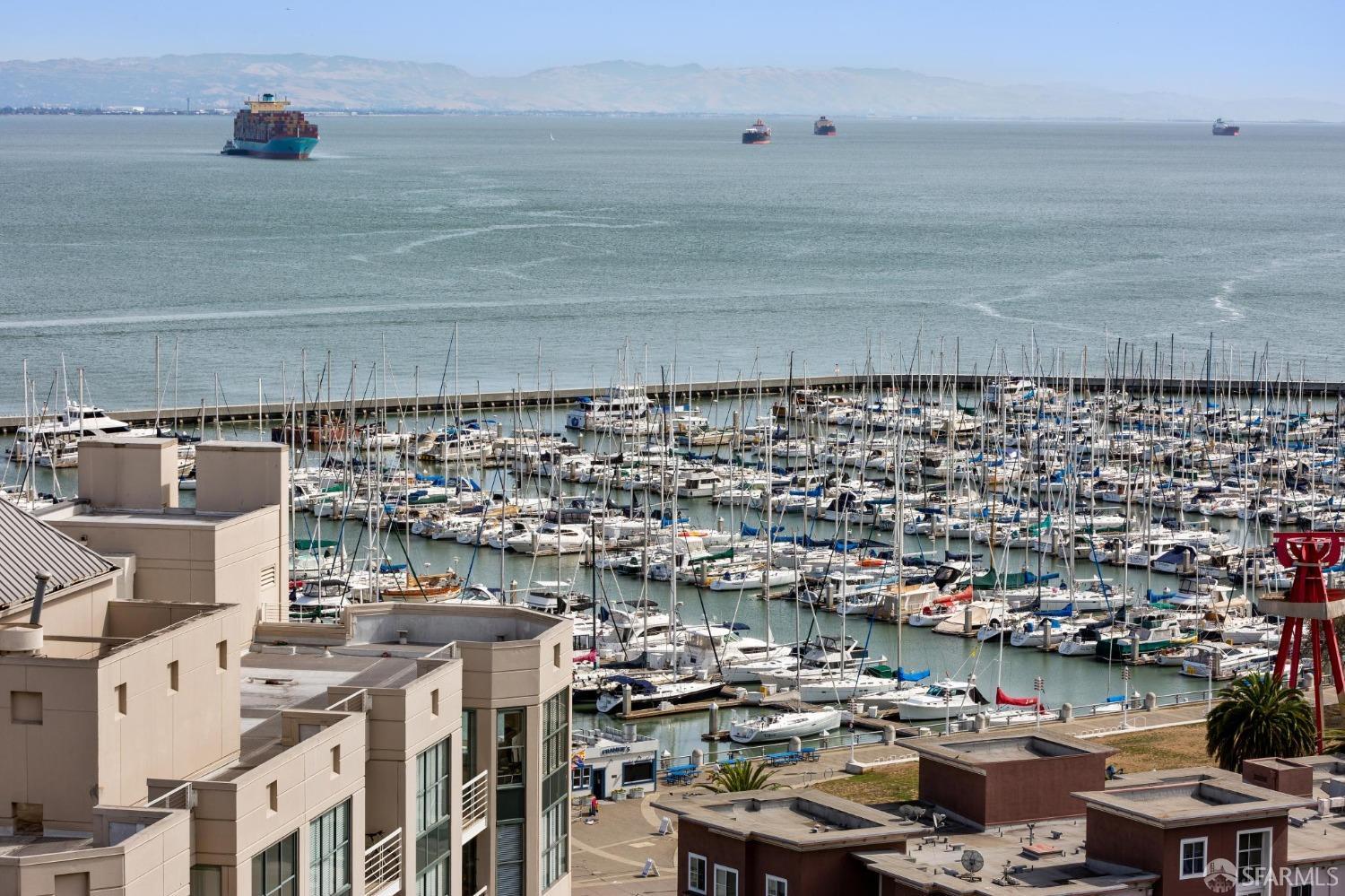 229 Brannan Street # 16C