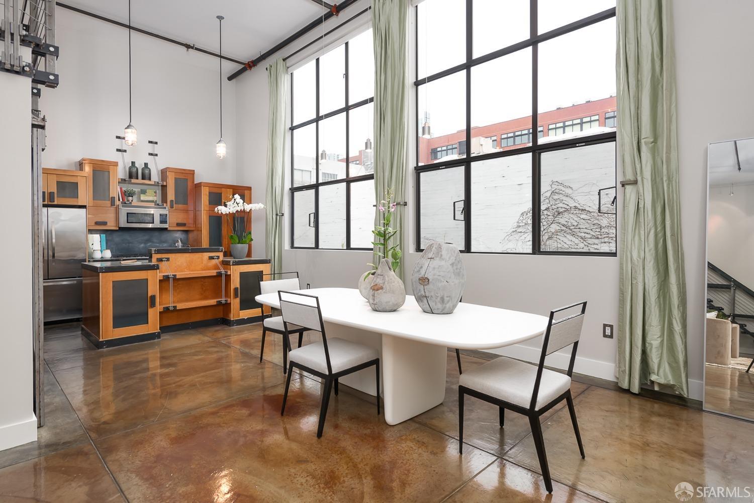 1 Clarence Place # 1