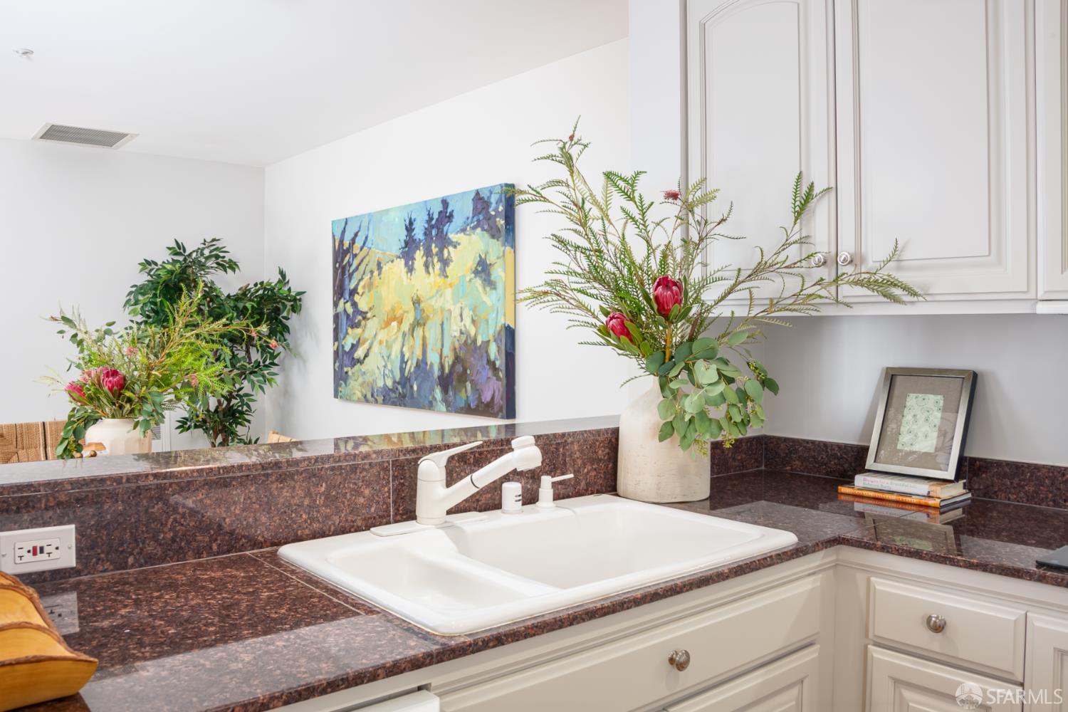 75 Folsom Street # 1701