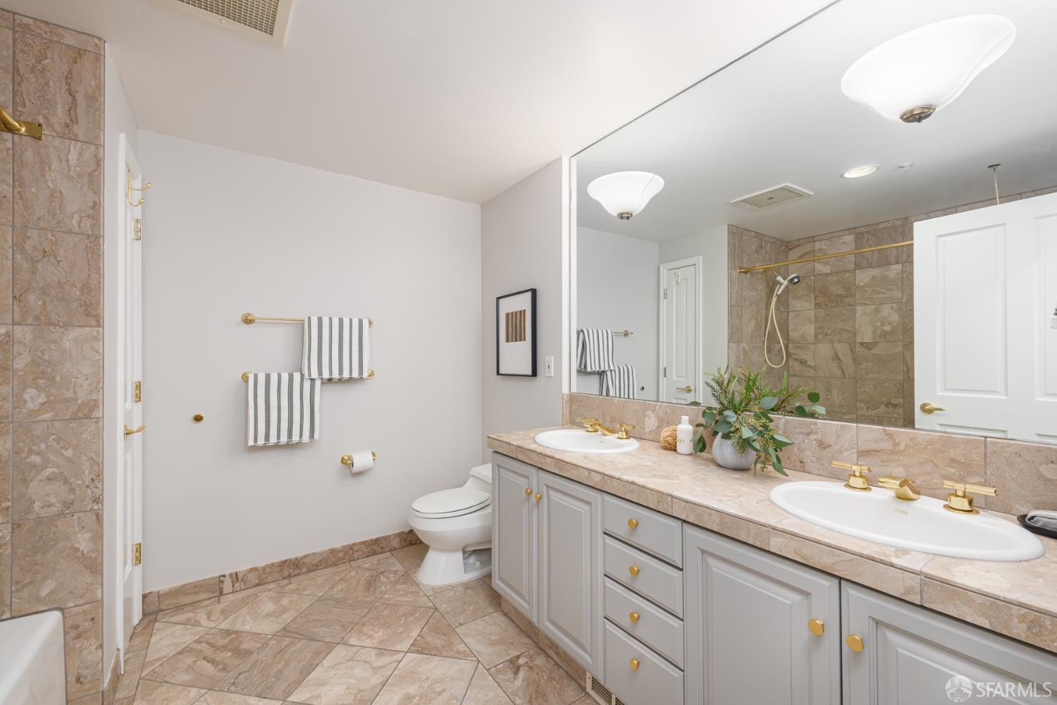 75 Folsom Street # 1701