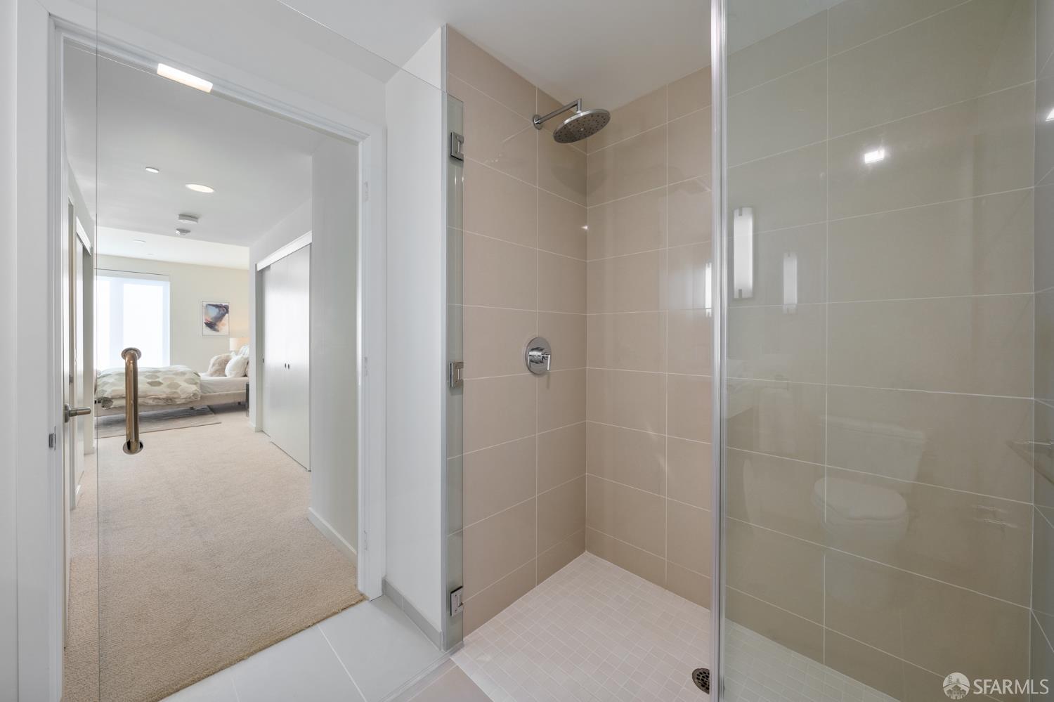 10 Innes Court # 405