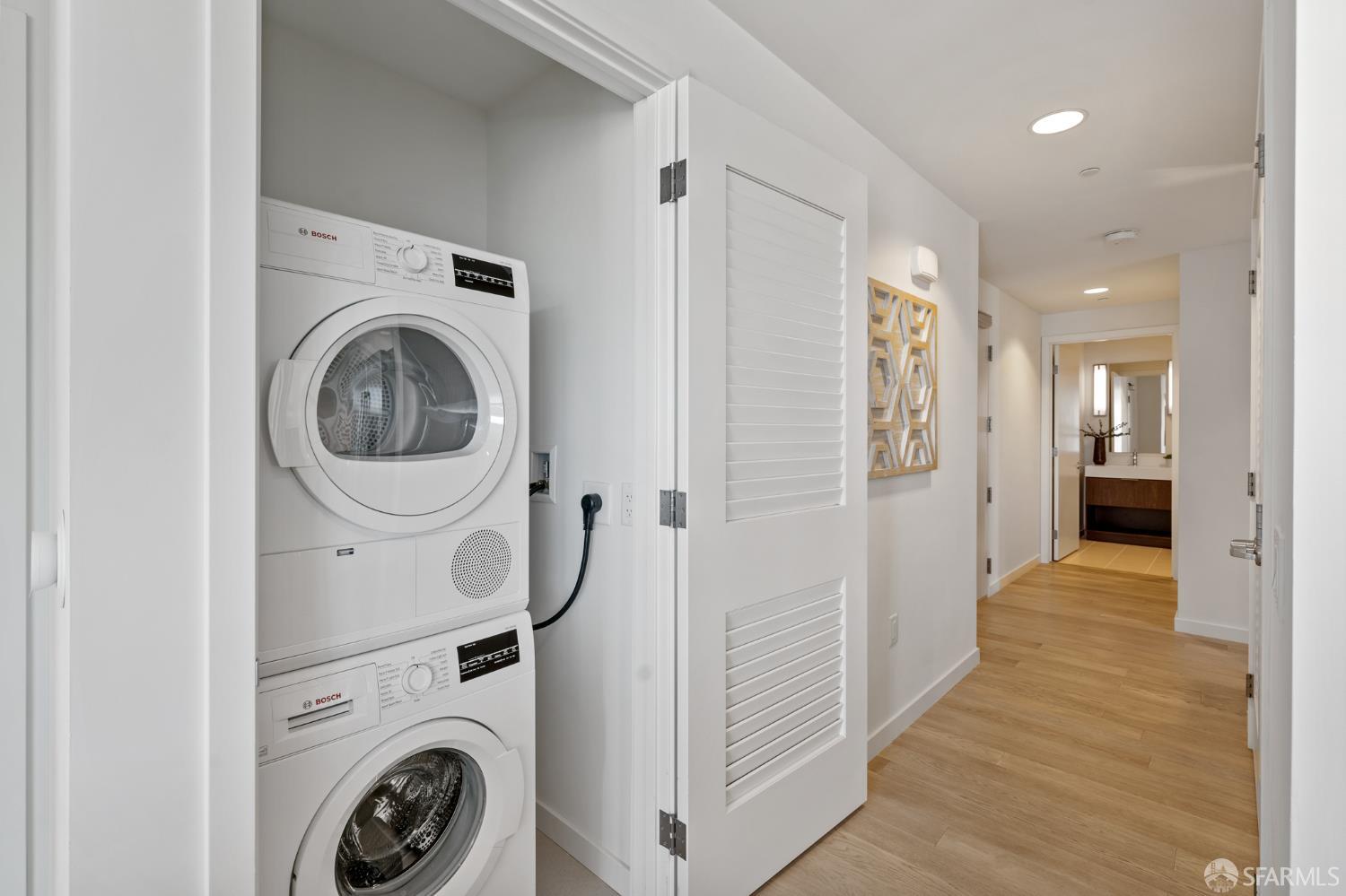 10 Innes Court # 405