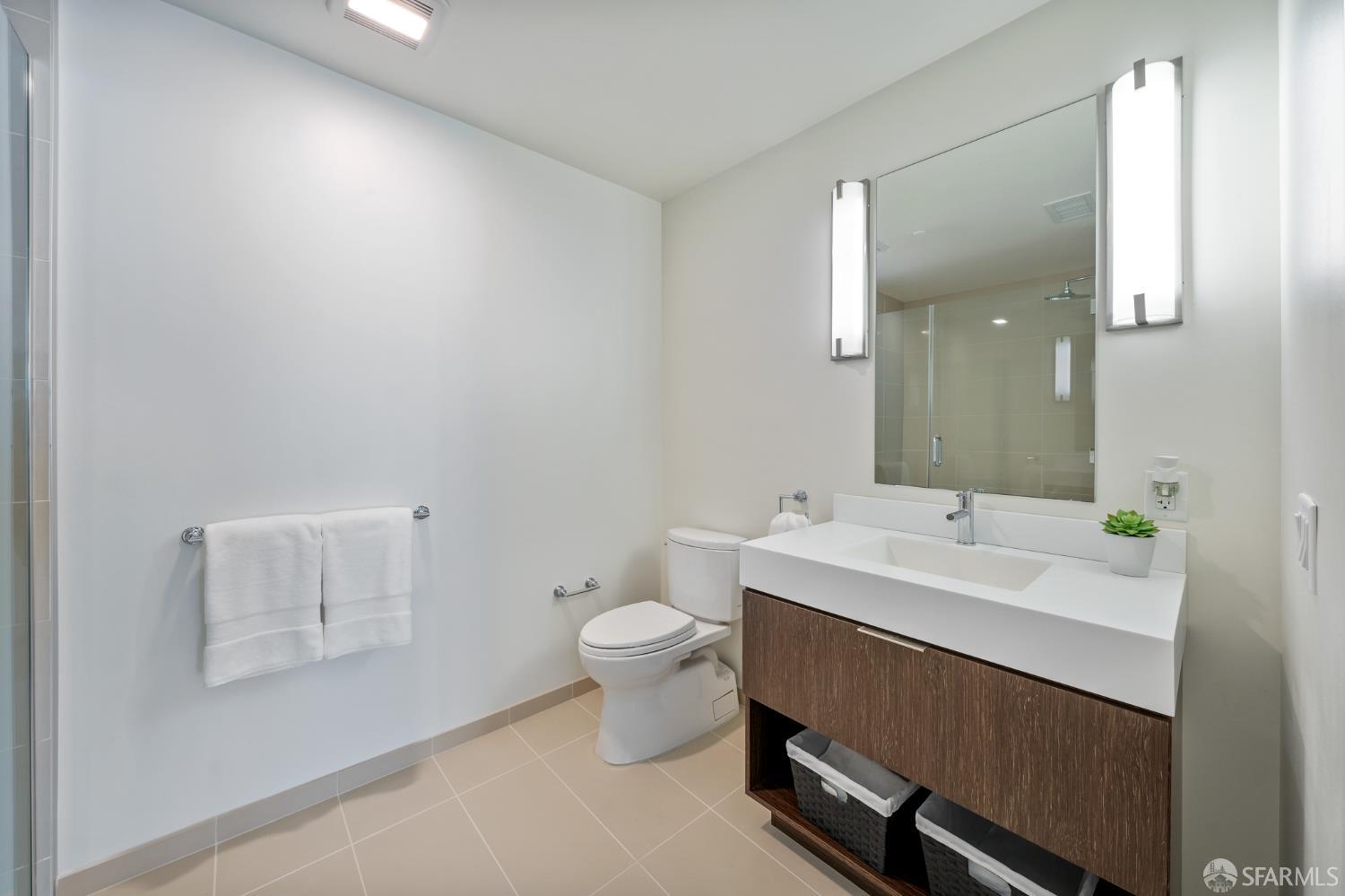 10 Innes Court # 405