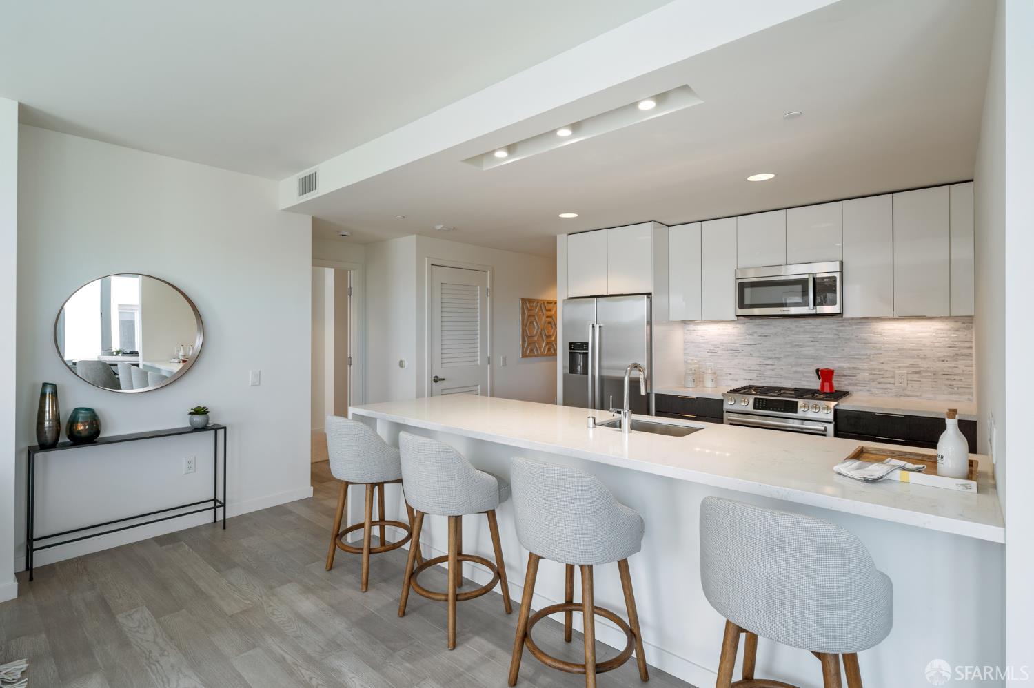 10 Innes Court # 405