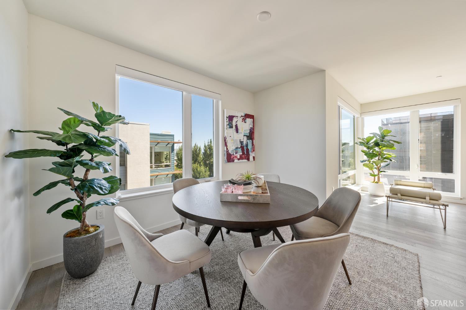 10 Innes Court # 405