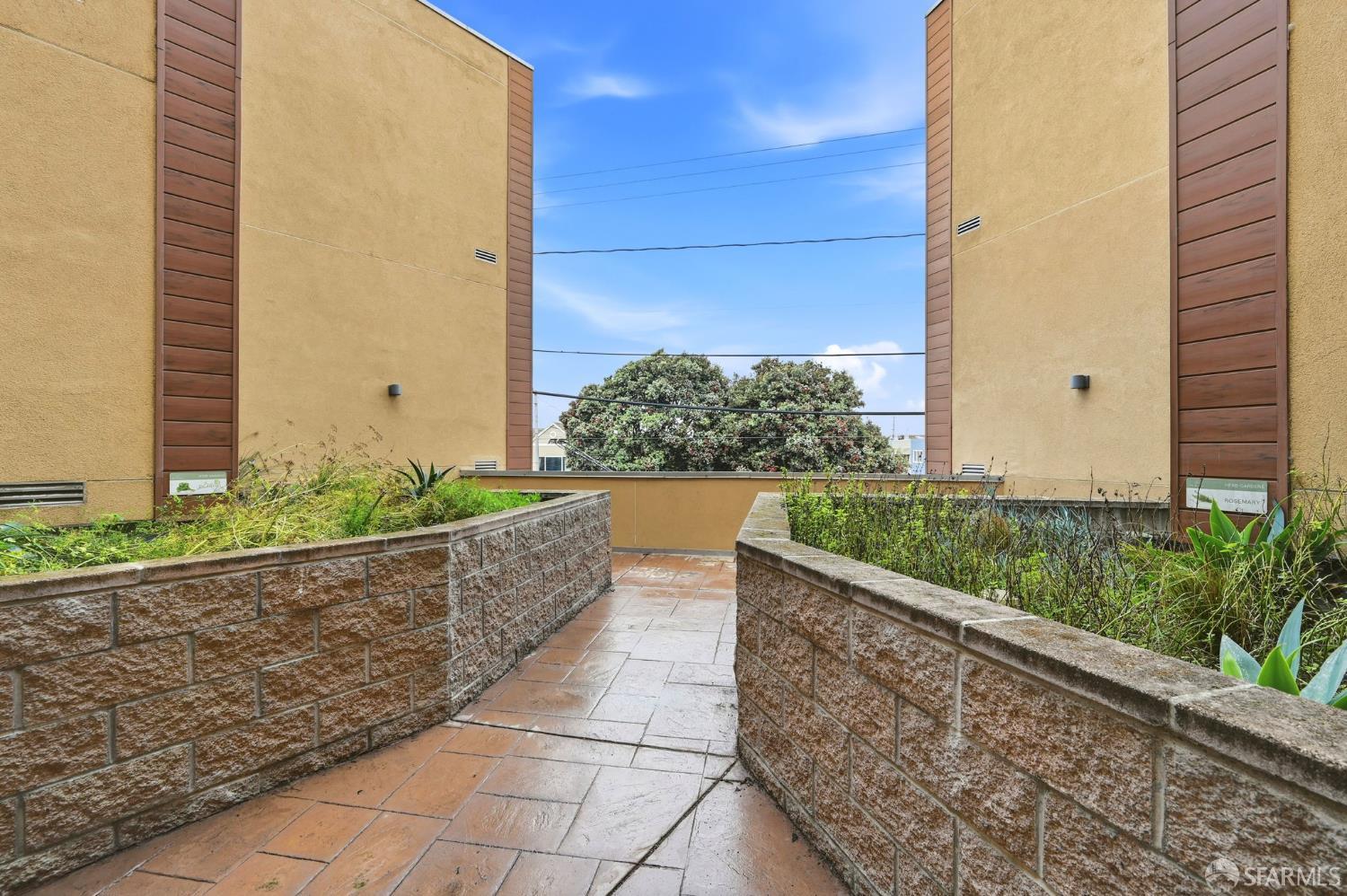 3535 Wawona Street # 415