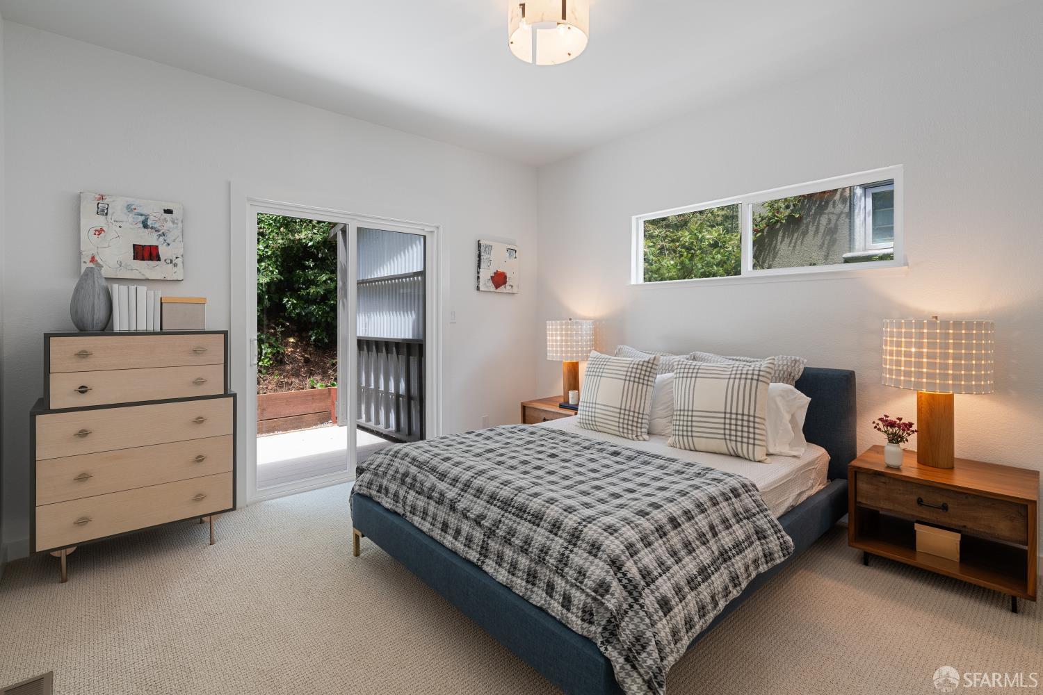628 Los Palmos Drive
