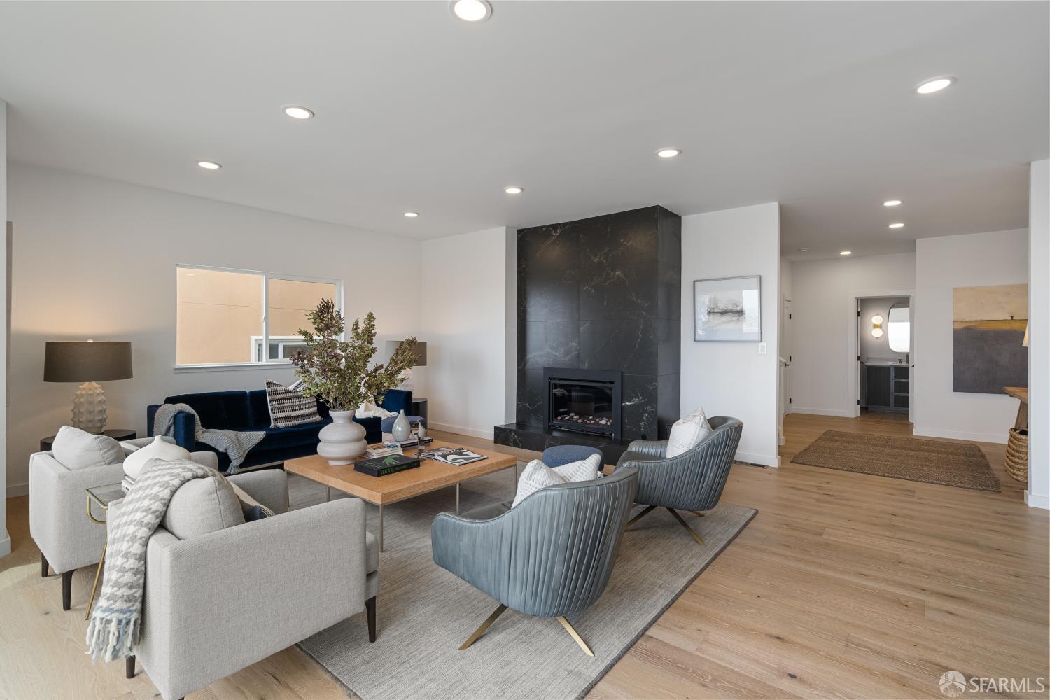 628 Los Palmos Drive
