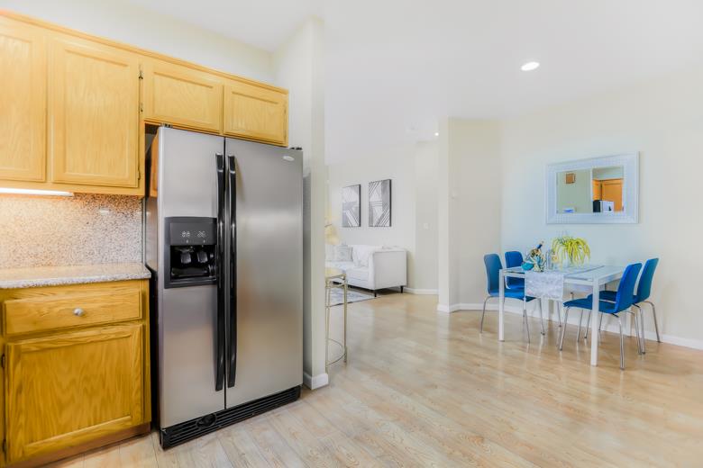 15358 Snowy Plover CT