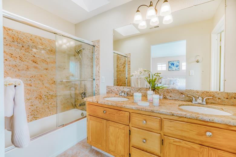 15358 Snowy Plover CT