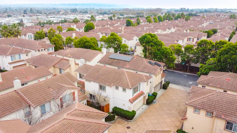 15358 Snowy Plover CT