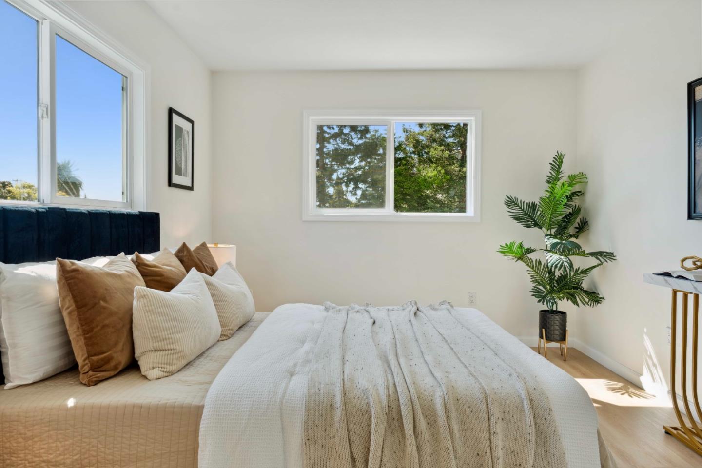 48 Garden RD