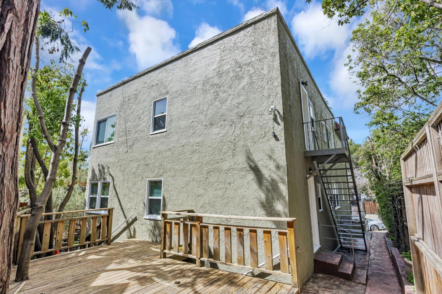 2326 Le Conte Avenue # 1
