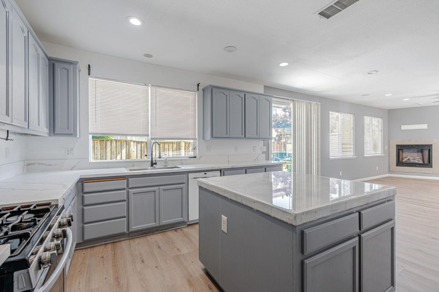 5323 Gold Creek Circle