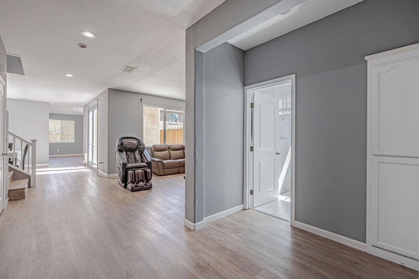 5323 Gold Creek Circle