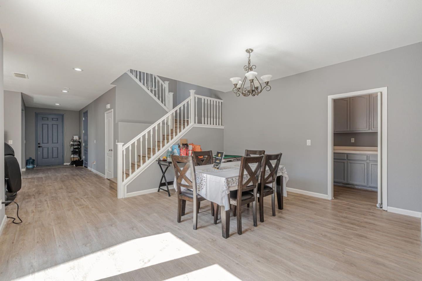 5323 Gold Creek Circle