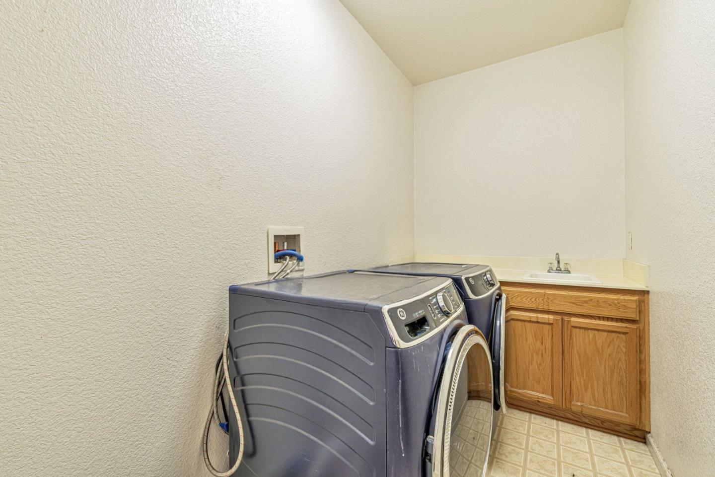 5305 Gold Creek Circle