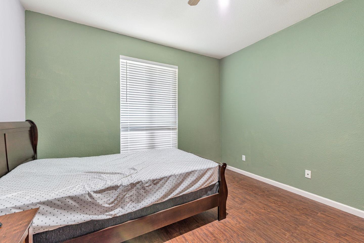 5305 Gold Creek Circle