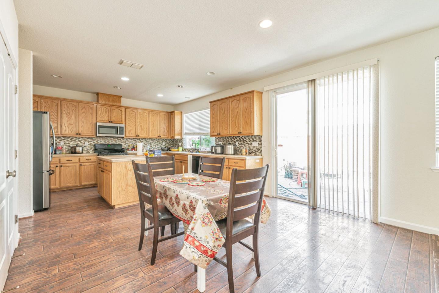 5305 Gold Creek Circle