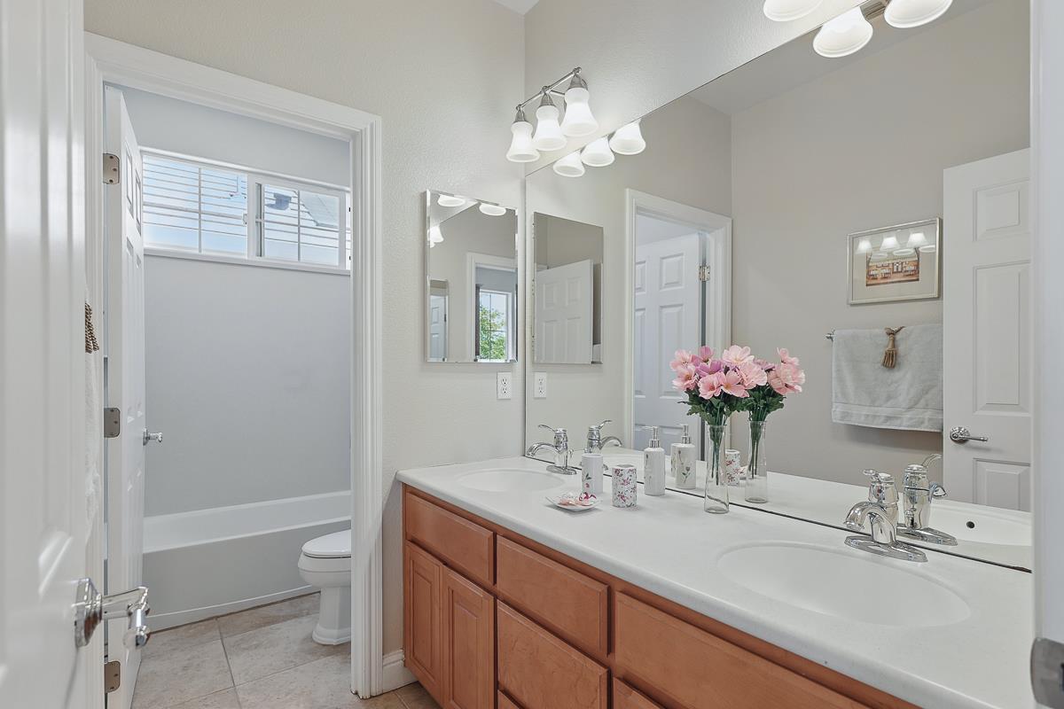 626 La Canada Avenue