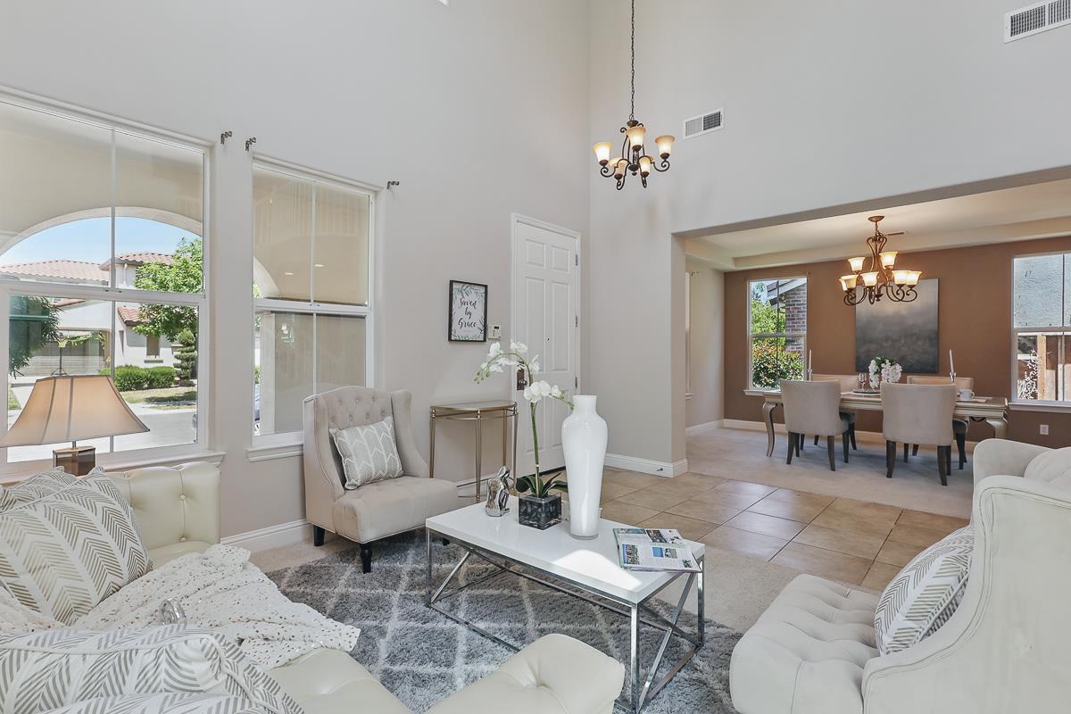 626 La Canada Avenue