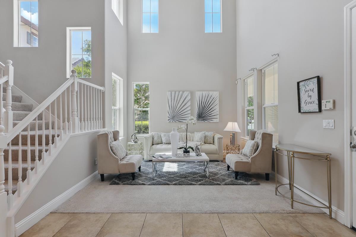 626 La Canada Avenue