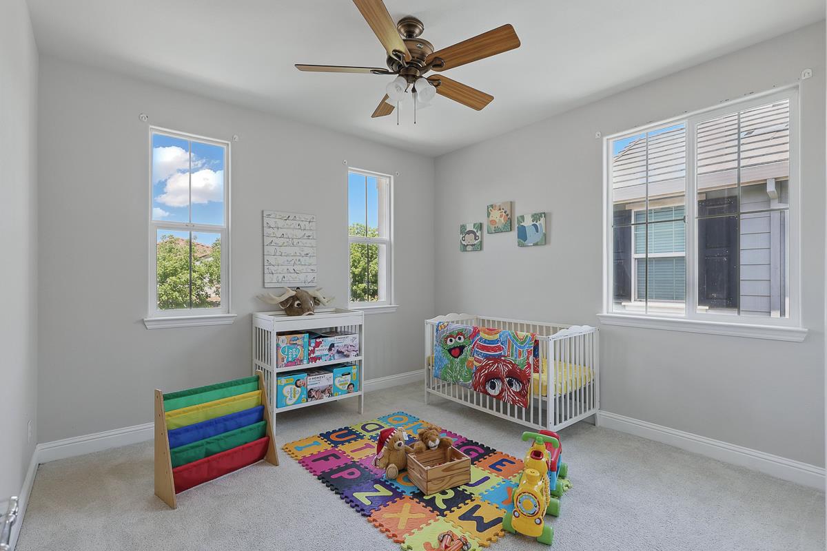 626 La Canada Avenue