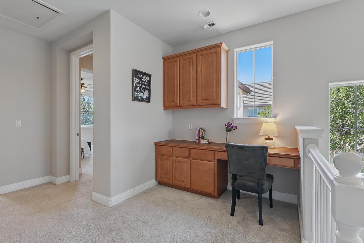 626 La Canada Avenue