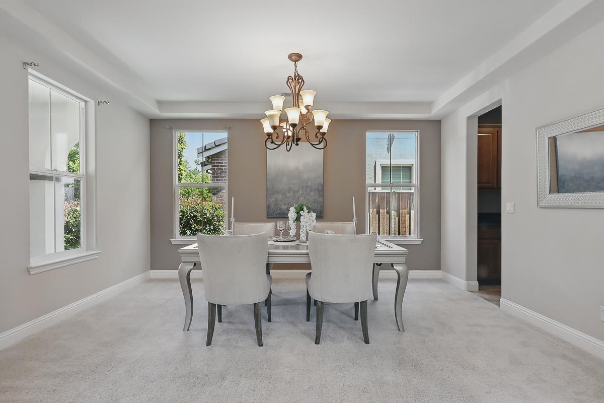 626 La Canada Avenue