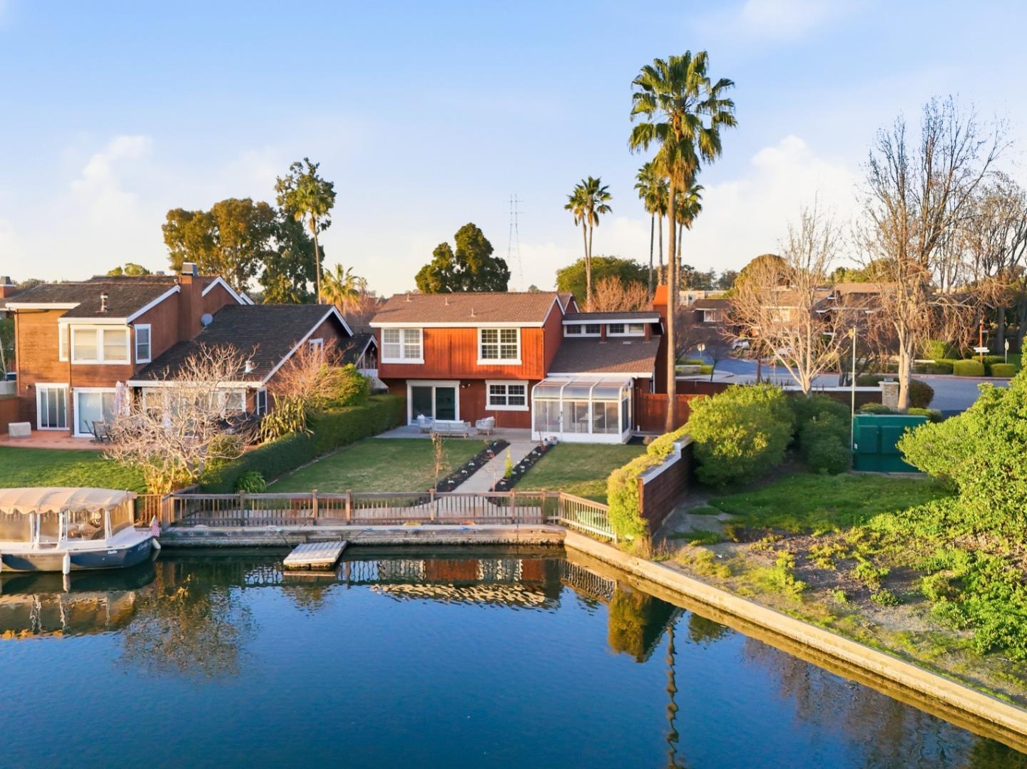 801 Grenada Lane
