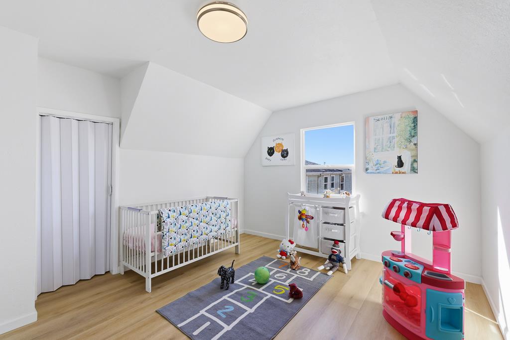 2217 East 24th Street
