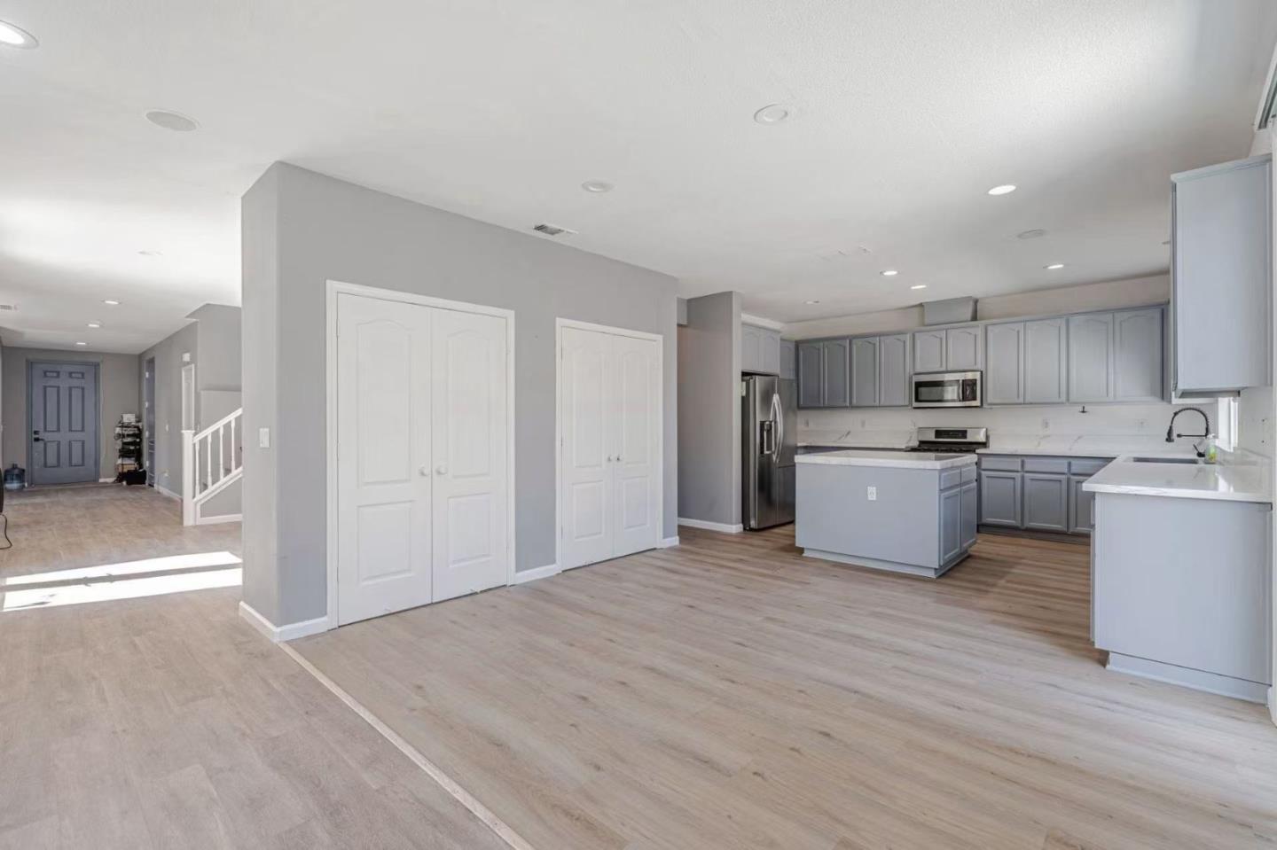 5323 Gold Creek Circle