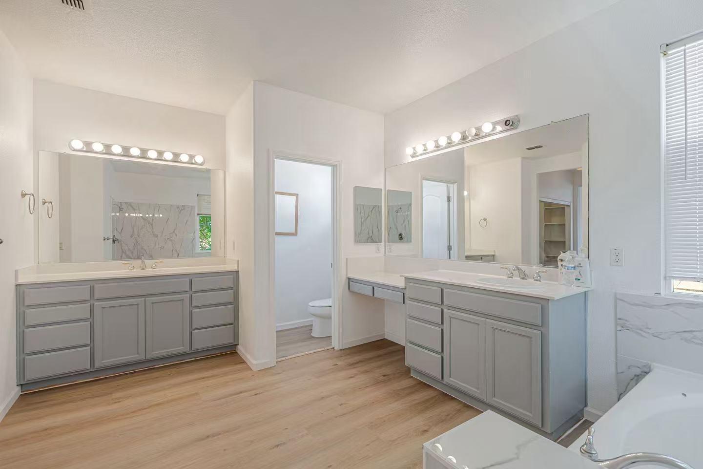 5323 Gold Creek Circle