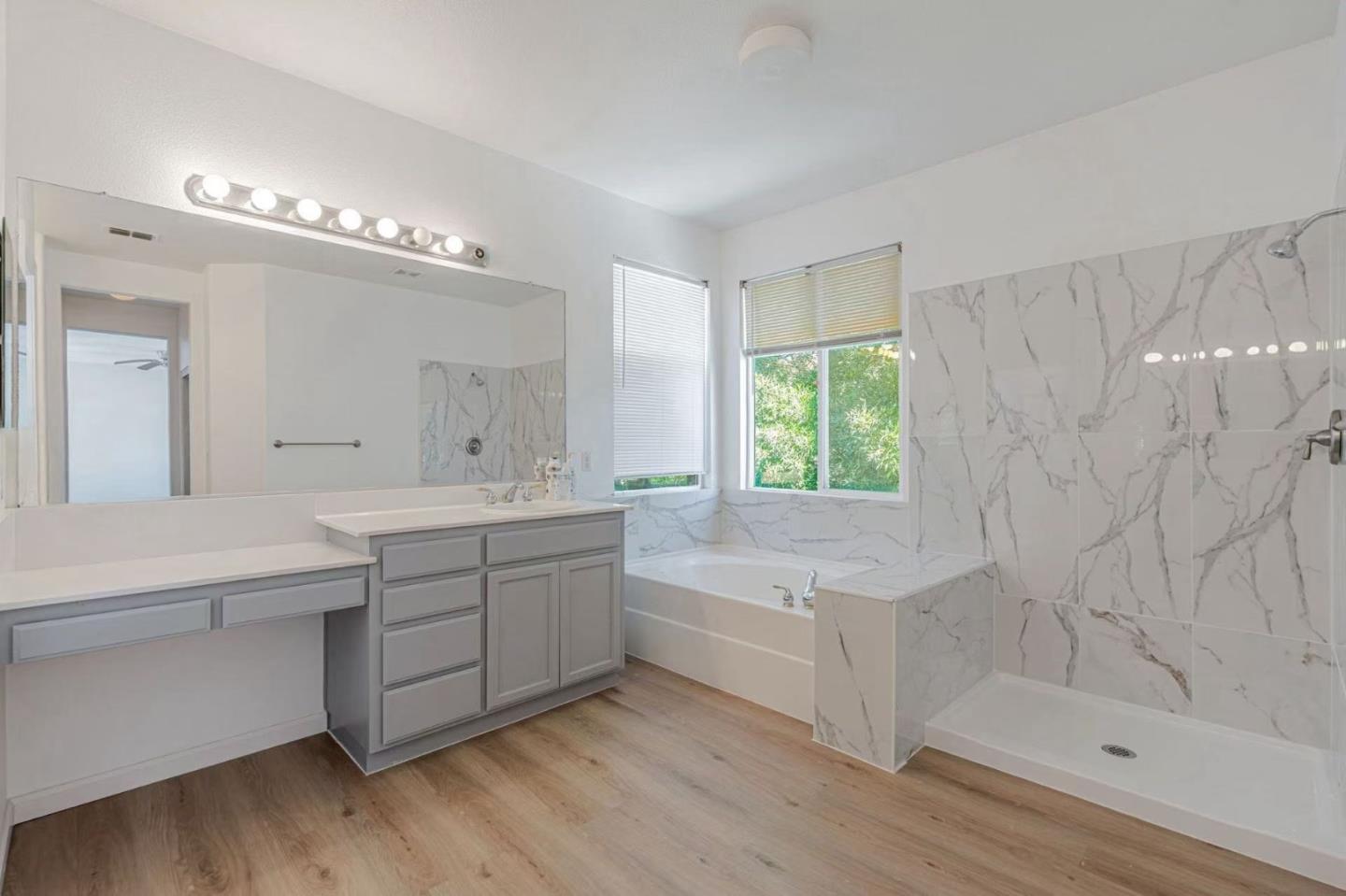 5323 Gold Creek Circle