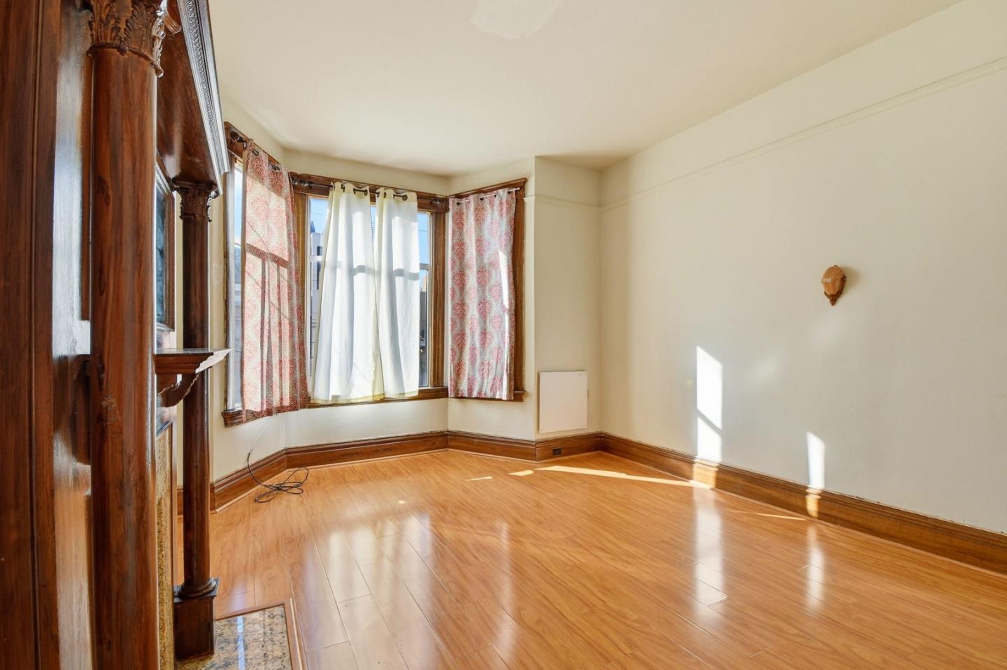 2118-2122 Mason Street